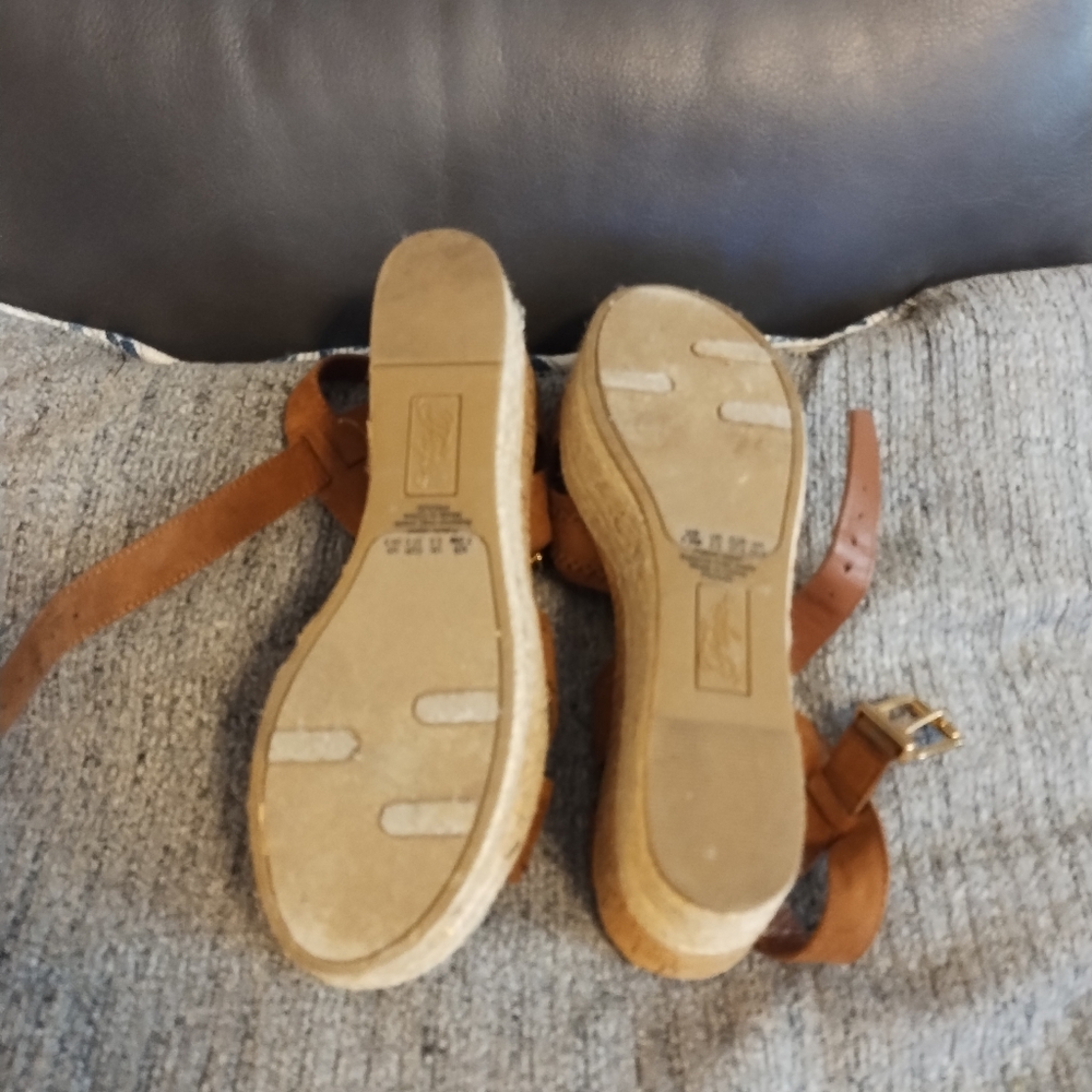 Fergie Wedges | SIZE 7.5 | Pre worn and lots of life left